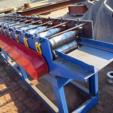 专业制作卷帘门压瓦机河北铭洋压瓦机械厂制造 其他金属建材