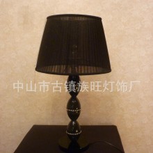 卧室台灯、布艺台灯、台灯  卧室、灯具、客厅灯、水晶台灯