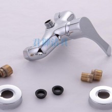 水暖配件厂家直 罗马全铜淋浴阀 太阳能热水器龙头 冷热混水阀