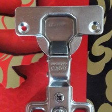 厂家直销优质26杯261两孔底座直臂，不锈钢铰链  橱柜专用铁合页铰链