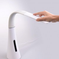 LED台灯 触摸滑动按键 鹅颈可弯曲创意台灯 礼品大功率台灯