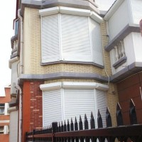 外遮阳铝合金窗,湖南铝合金卷帘窗厂家湘联厂家直供