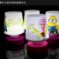 小黄人台灯/创意拍拍小夜灯/地摊热卖/卡通小夜灯广告定制
