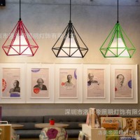北欧简约风格铁艺烤漆黑色三角形吊灯 复古工业风餐厅吊灯