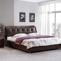 大量批发各种郑州橡木床批发、橡木家具、实木床、实木家具